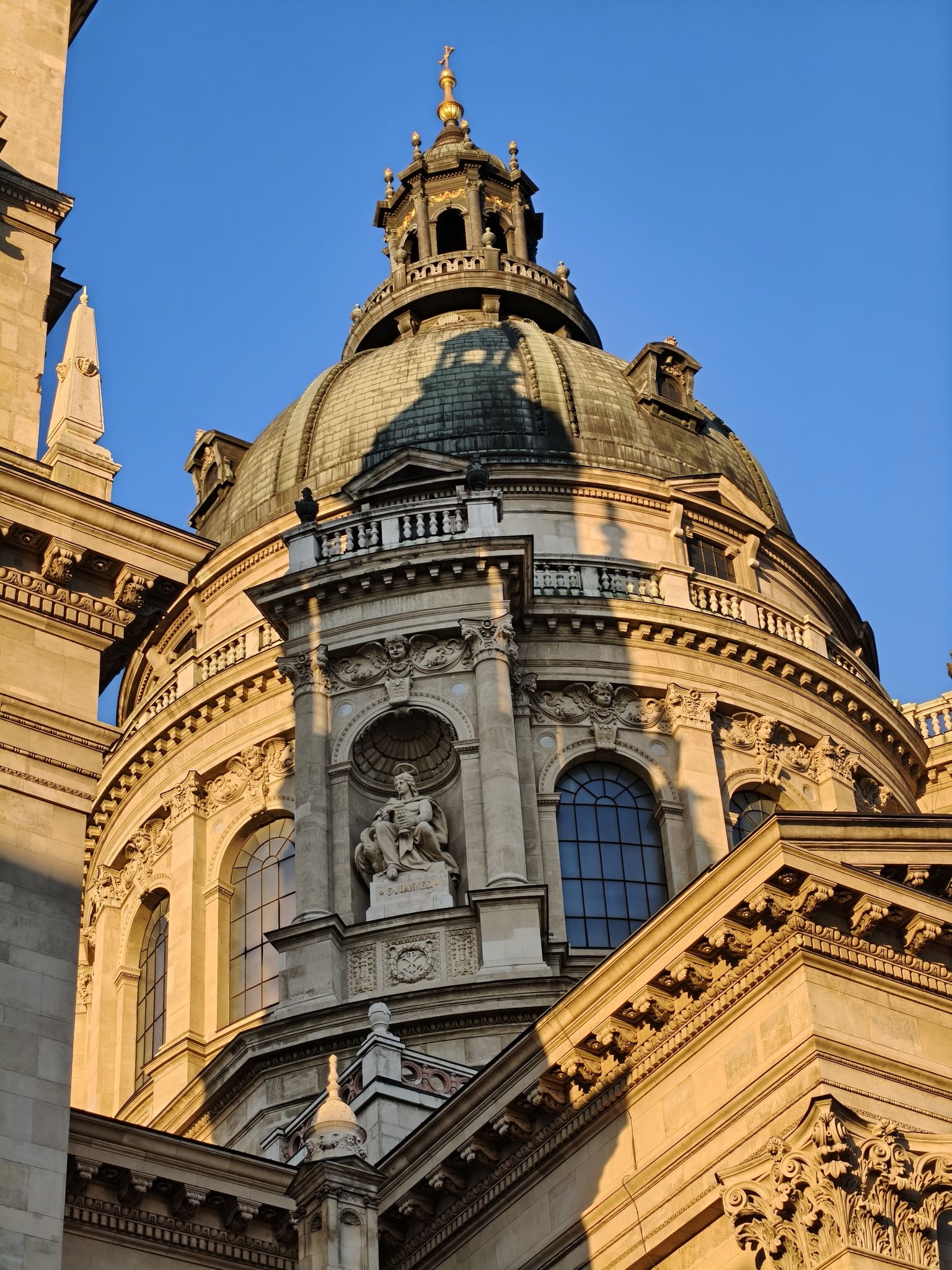 IMG budapest basilique saint etienne 0112153733