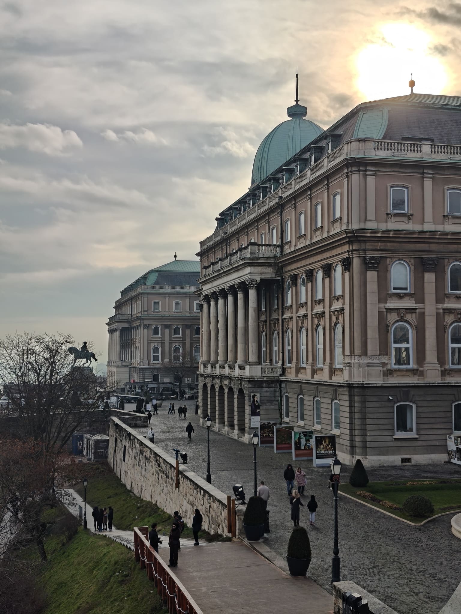 IMG budapest chateau buda 0106104258