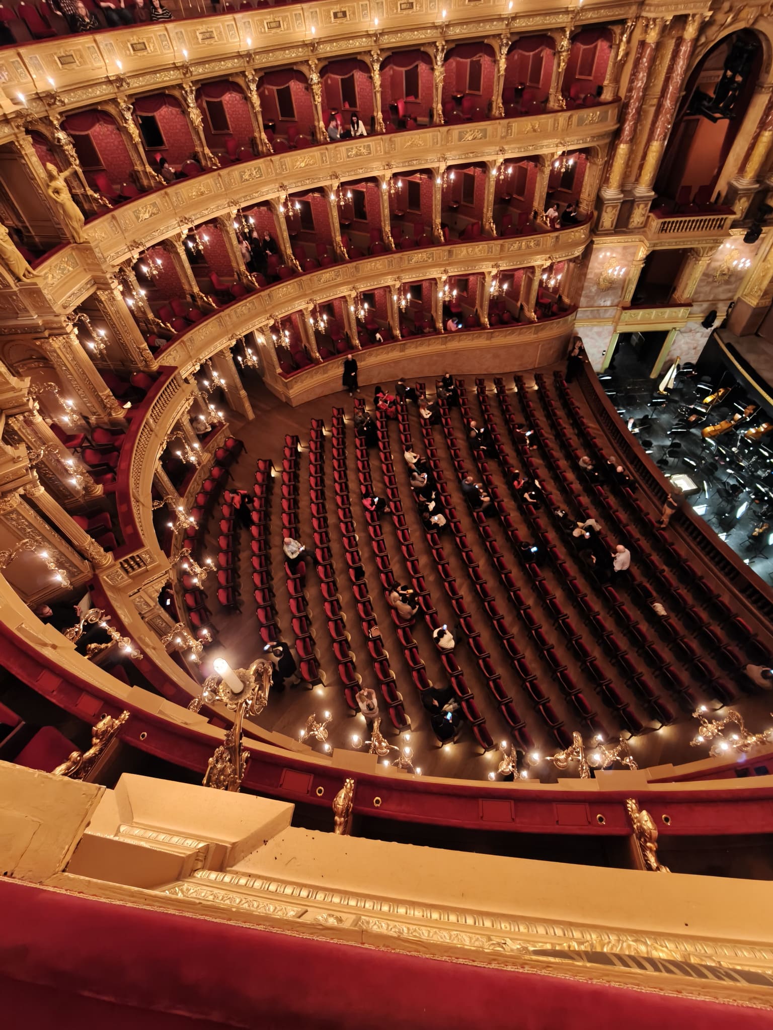 IMG budapest opera 0205203251