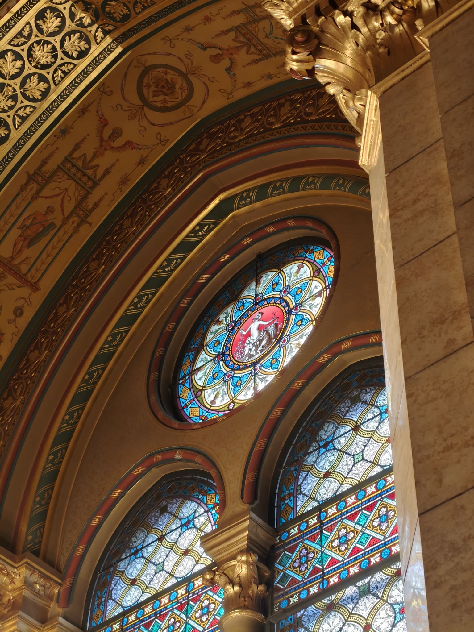 IMG budapest parlement hongrois 0112105001