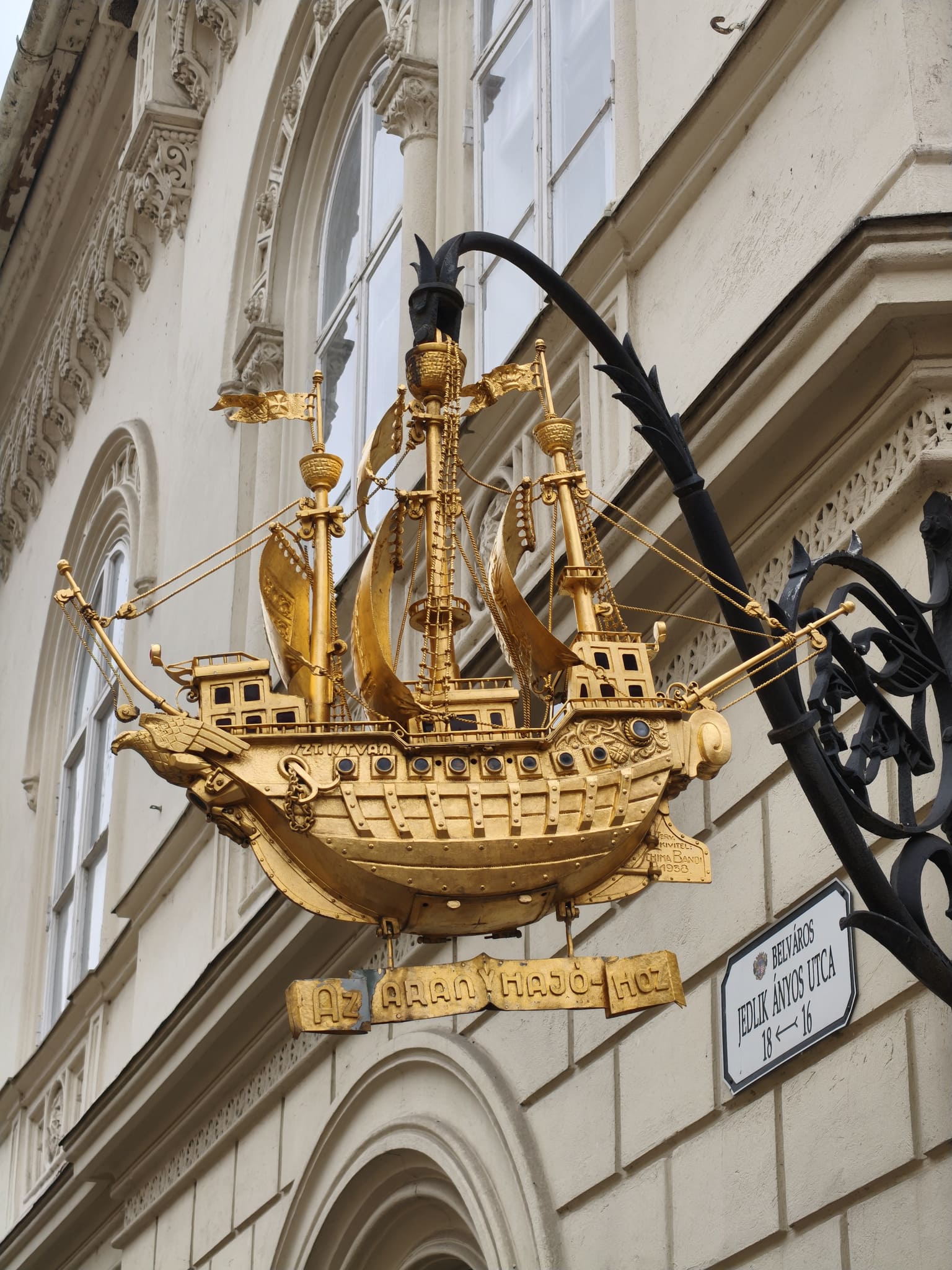 IMGbudapest gyor 0125120406