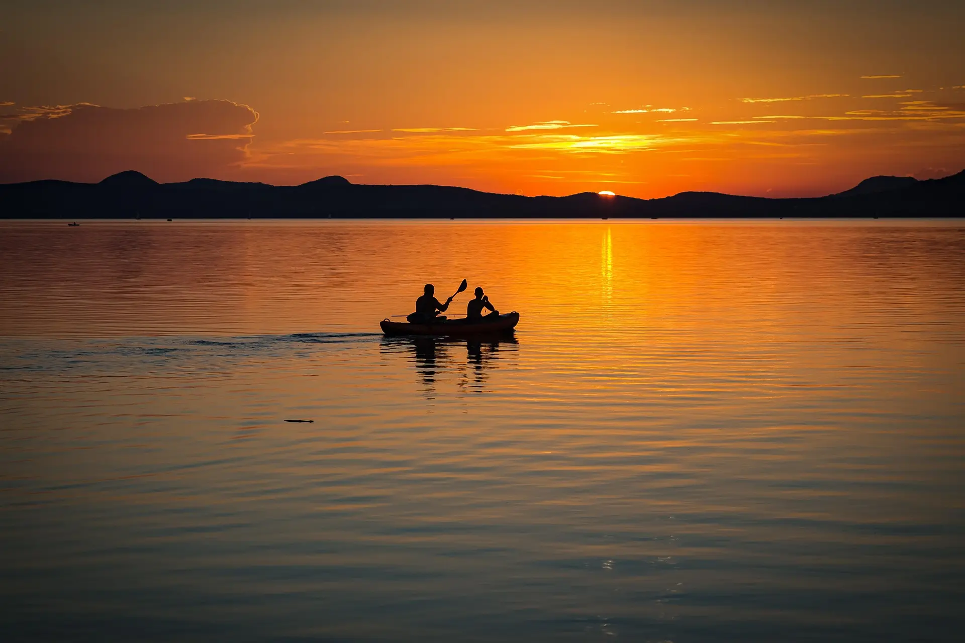 Lac Balaton au coucher de soleil