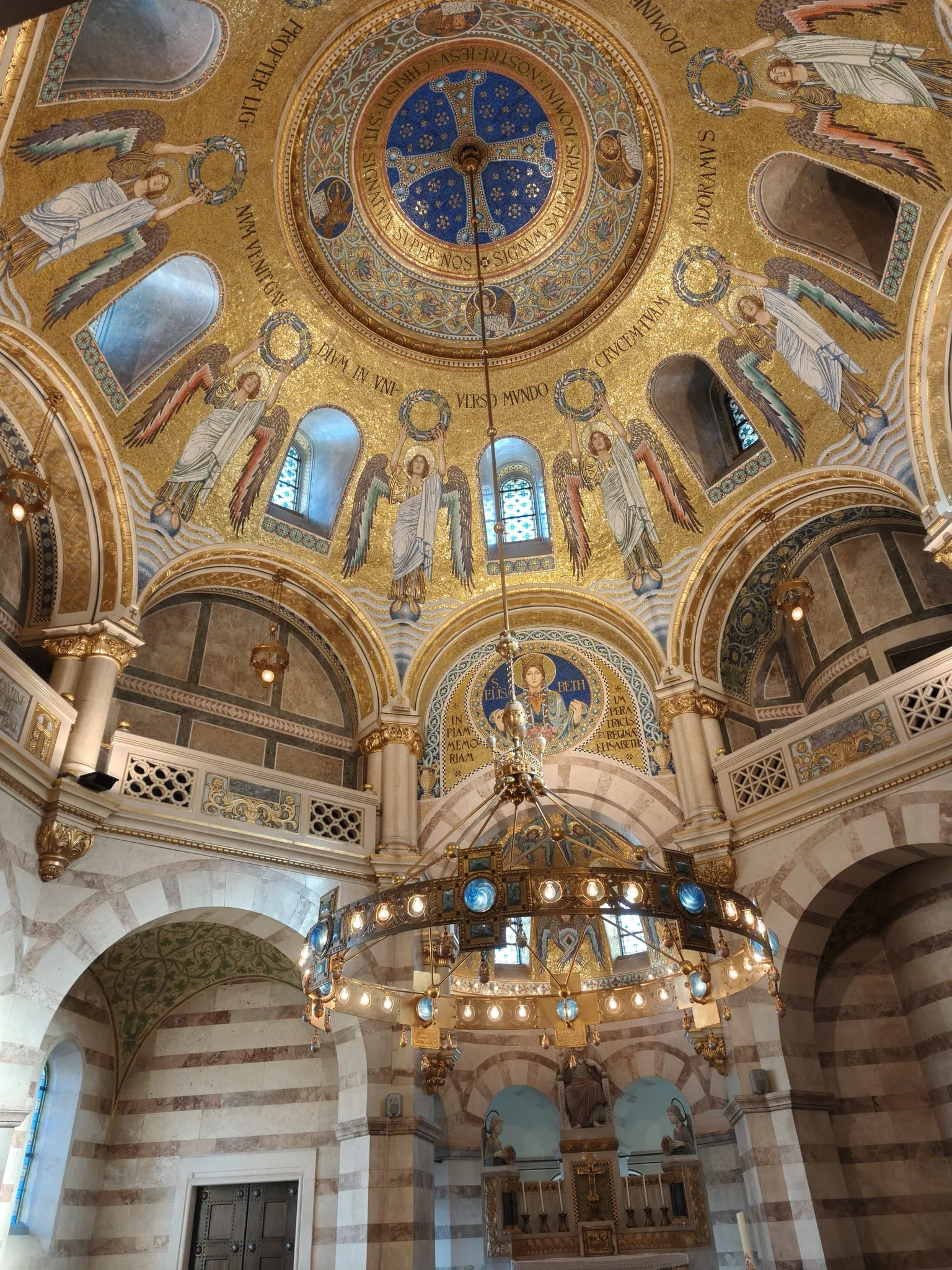 ecodyssey vienne eglise st franziskus von assisi 17101750